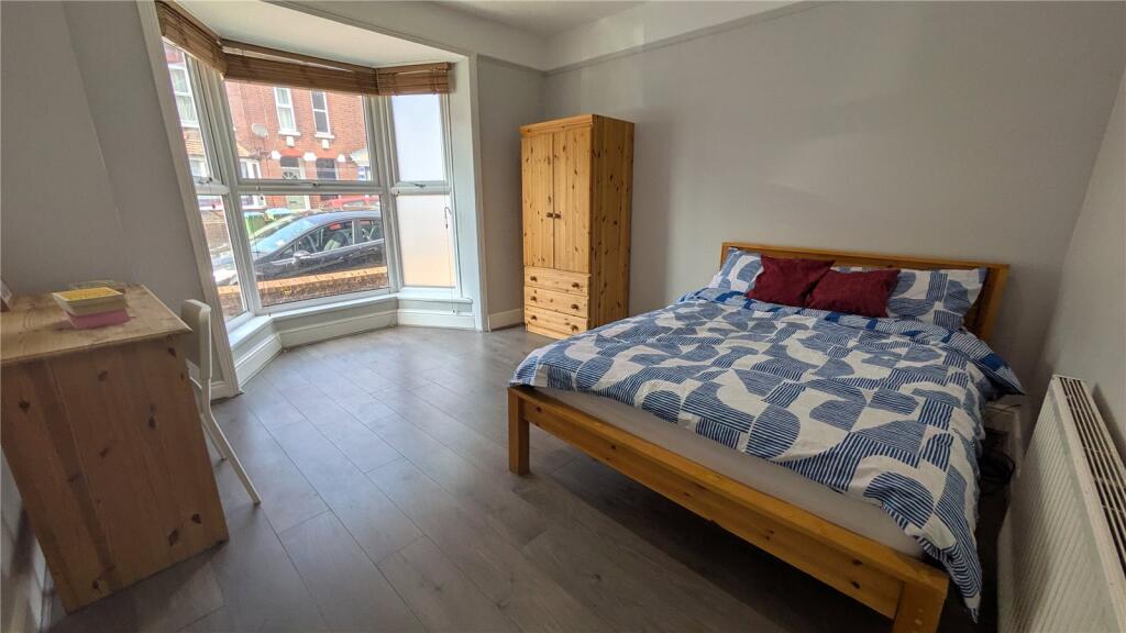 Main image of property: Milton Road, Southampton, Hampshire, SO15
