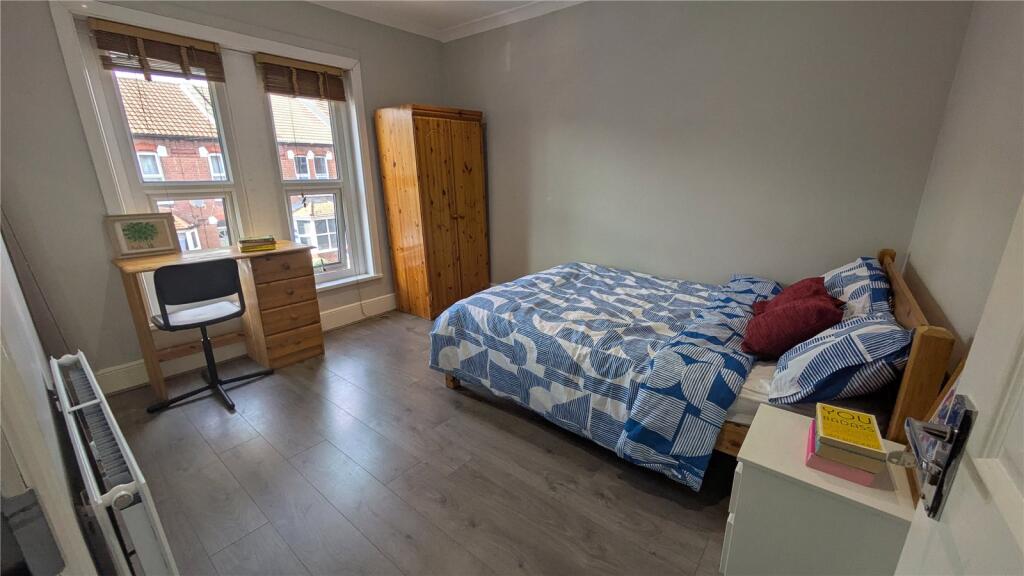 Main image of property: Milton Road, Southampton, Hampshire, SO15