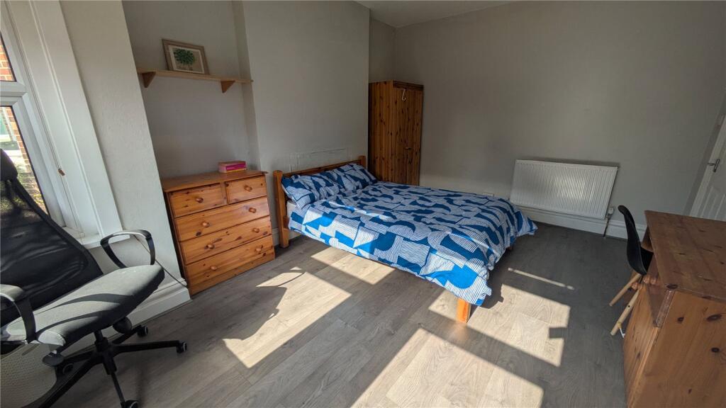 Main image of property: Coventry Road, Southampton, Hampshire, SO15