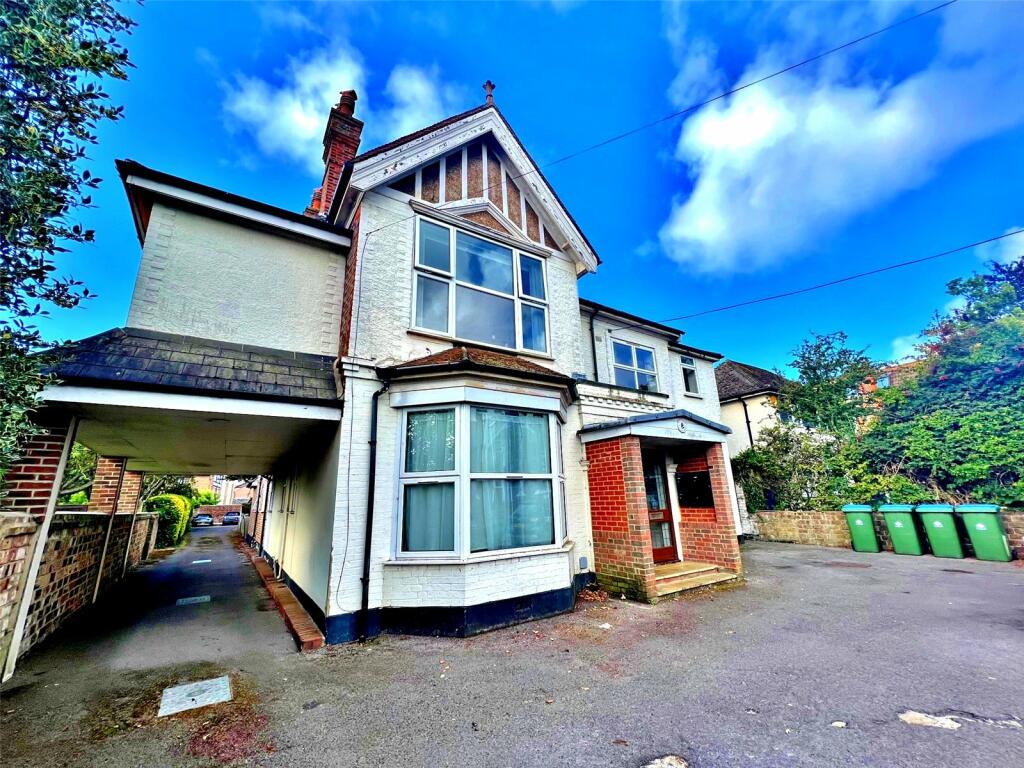 Main image of property: Ellasdale Road, Bognor Regis, West Sussex, PO21