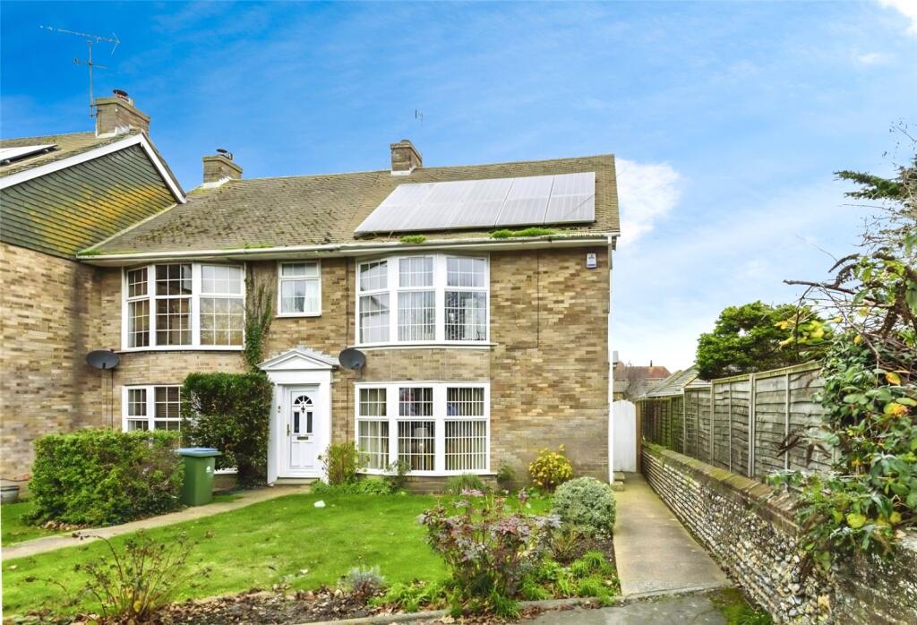 Main image of property: Felpham Way, Bognor Regis, West Sussex, PO22