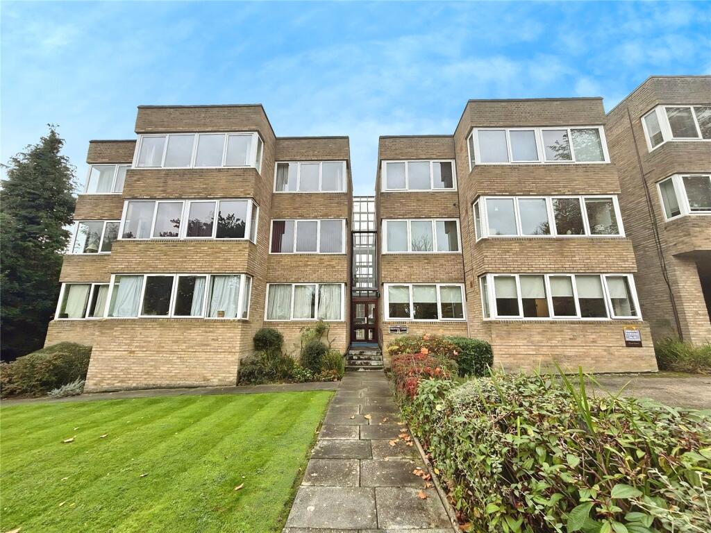 Main image of property: Beckenham Grove, Bromley, BR2