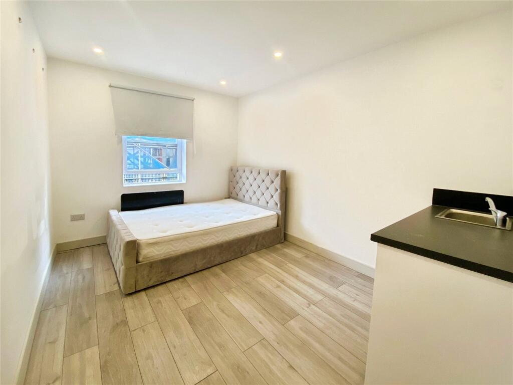 Main image of property: High Street, Sutton, SM1