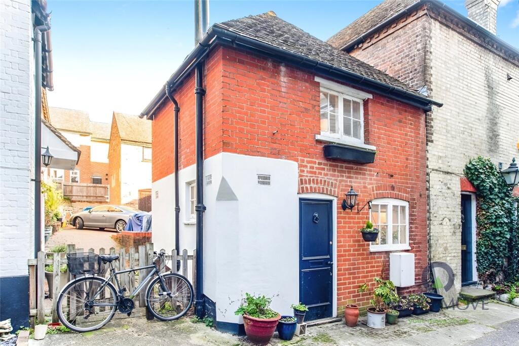 Main image of property: Austins Place, Hemel Hempstead, Hertfordshire, HP2