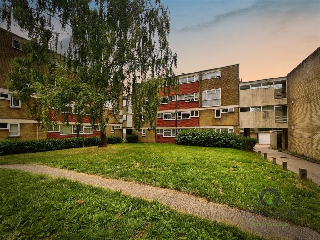 Main image of property: Fennycroft Road, Hemel Hempstead, Hertfordshire, HP1