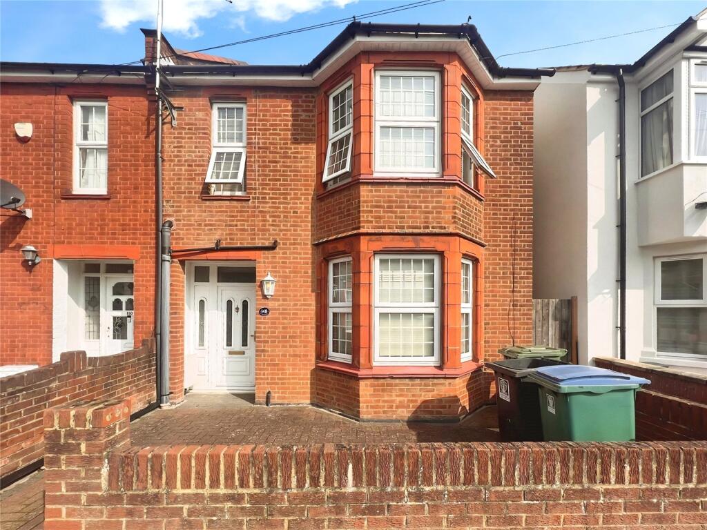 Main image of property: Queens Avenue, Watford, Hertfordshire, WD18