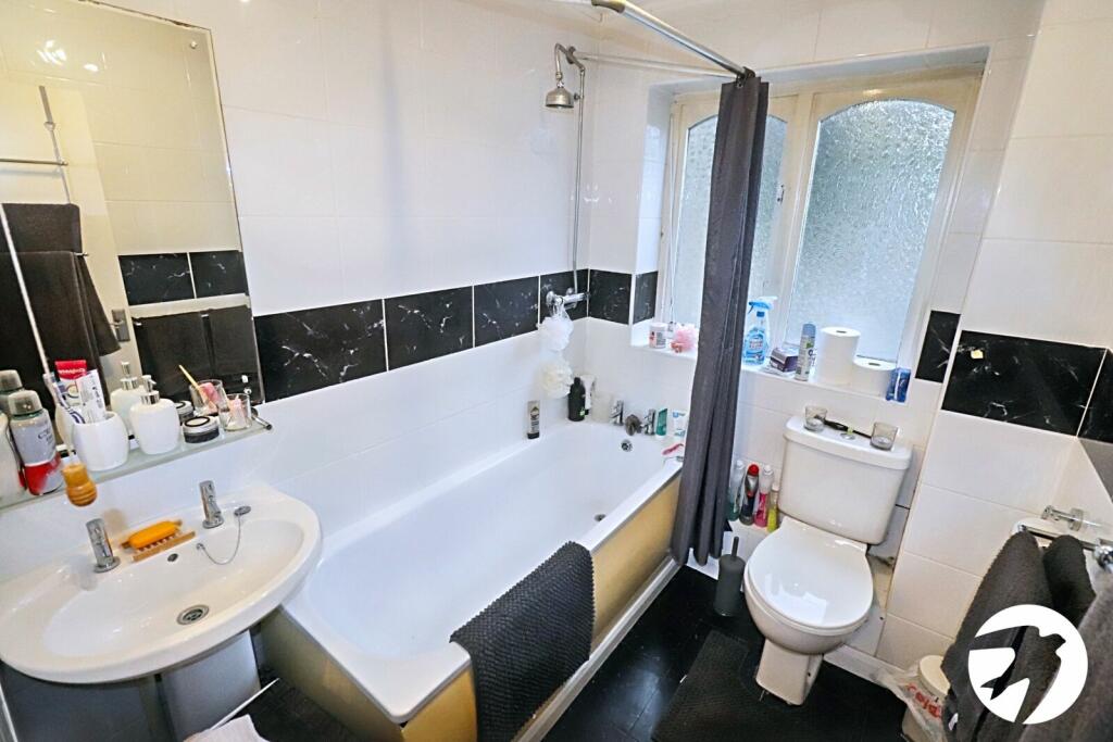 Additional property image - Upper Abbey Road, Belvedere, DA17