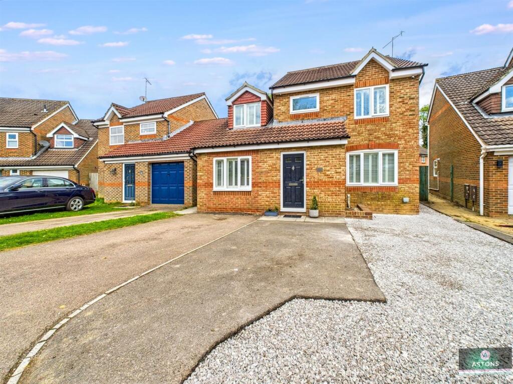 Main image of property: Langstone Close, Maidenbower