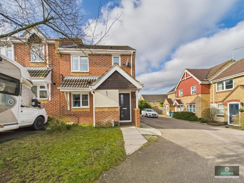Main image of property: Boleyn Close, Maidenbower
