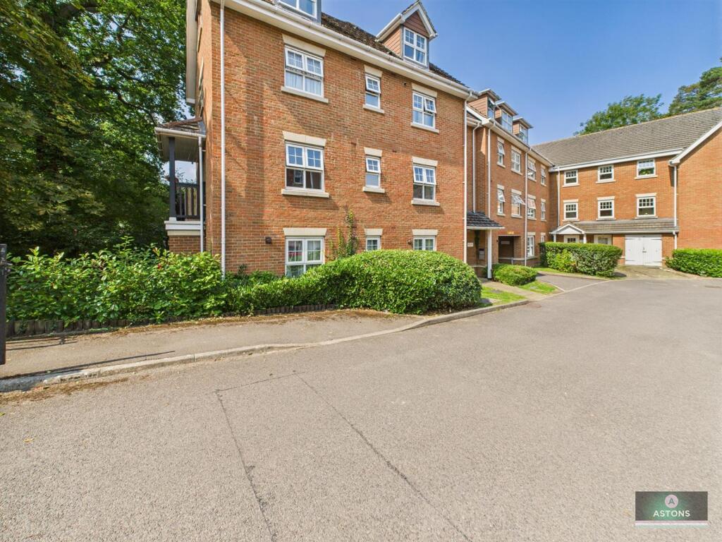 Main image of property: Worth Park Avenue, Pound Hill