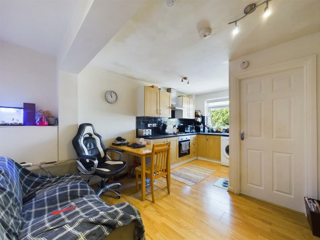 Main image of property: West Green Road, London