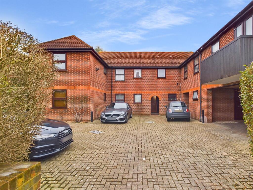 Main image of property: Richmond Road, Romford