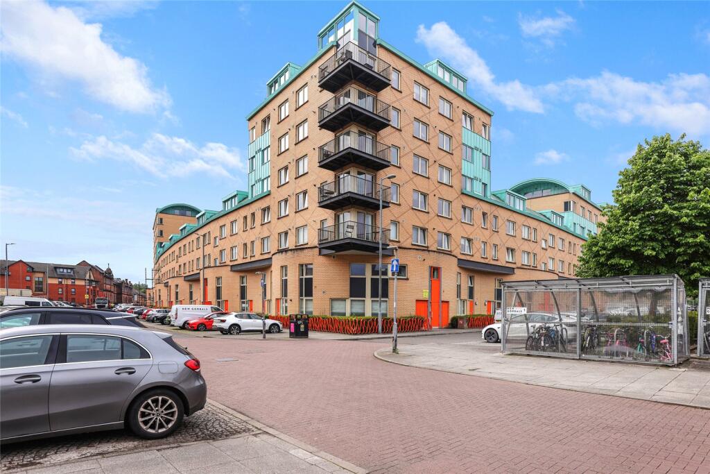 Main image of property: Queen Elizabeth Gardens, Glasgow, Glasgow City, G5