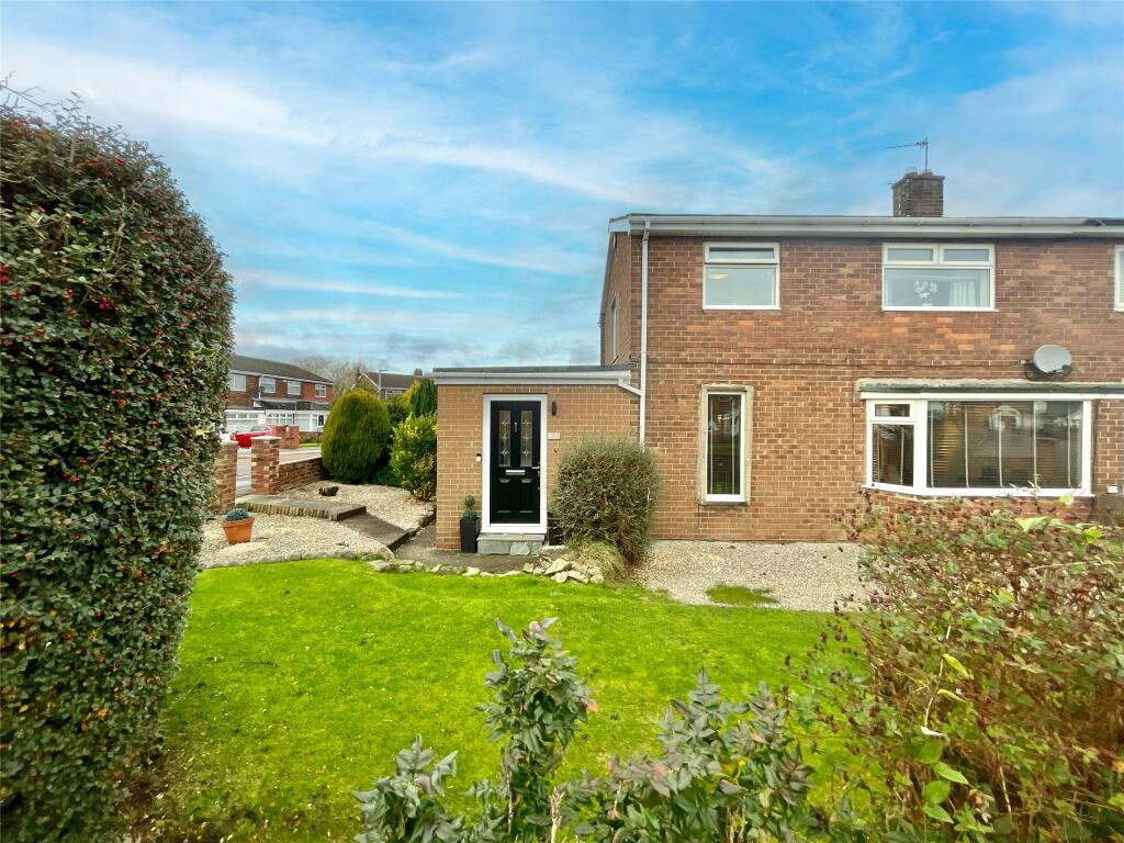 4 bedroom semidetached house for sale in Wardley Drive, Wardley