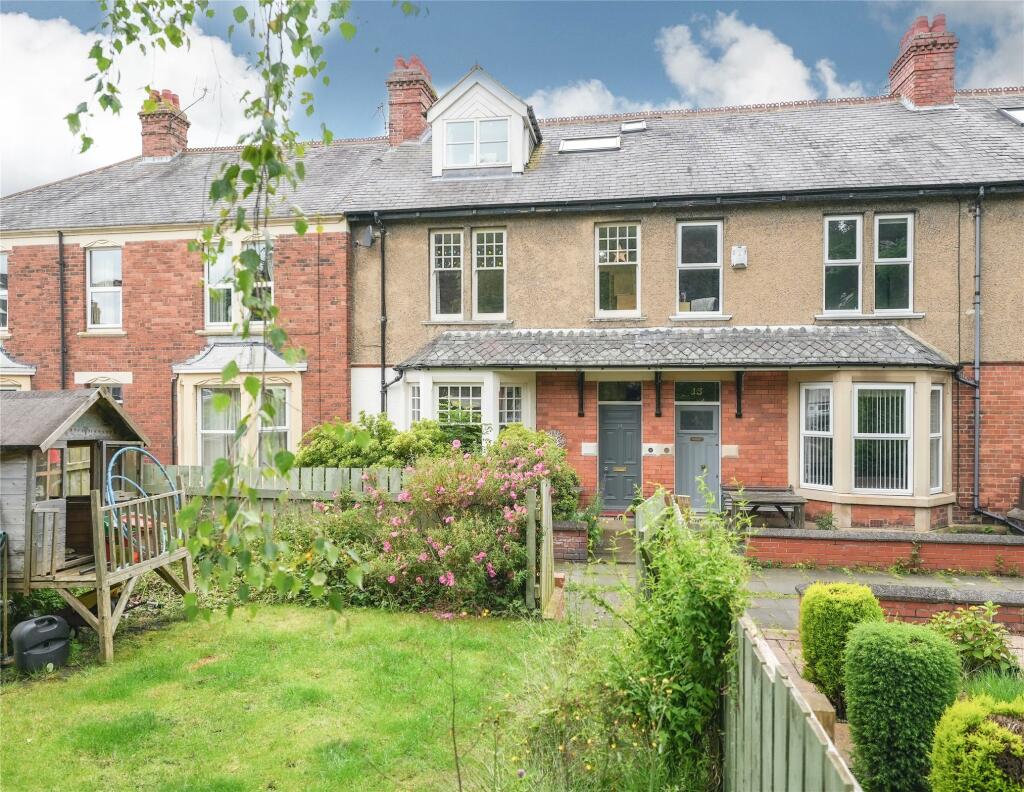 4 bedroom terraced house for sale in Holly Gardens, Low Fell, NE9