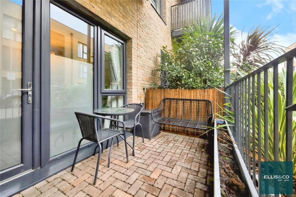 Main image of property: Woodley Crescent, Cricklewood, NW2