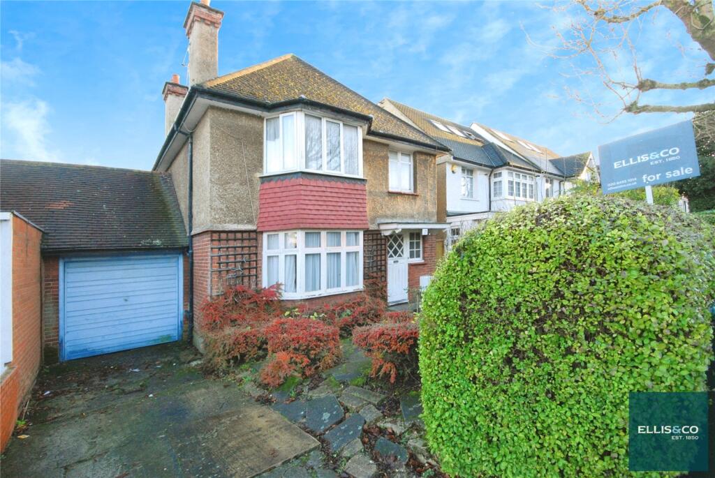 Main image of property: Elm Park Gardens, Hendon, NW4
