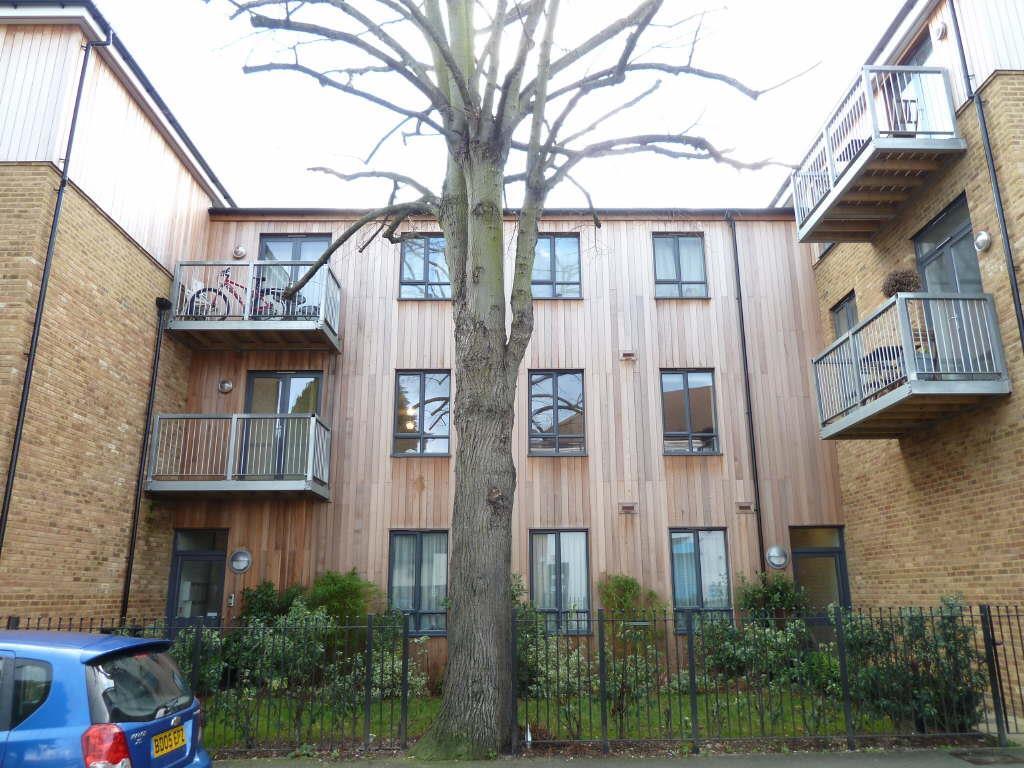 Main image of property: Chelsea Court, 2a The Parade, Epsom, Surrey, KT18