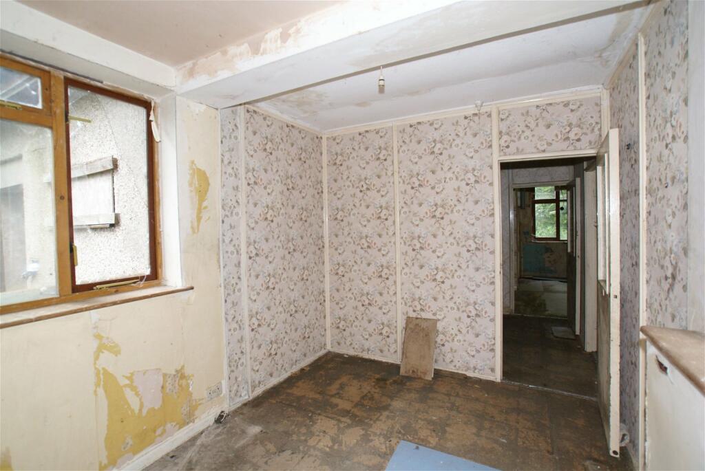 Additional image 9 of Warney Lodge, Old Road, Darley Dale.