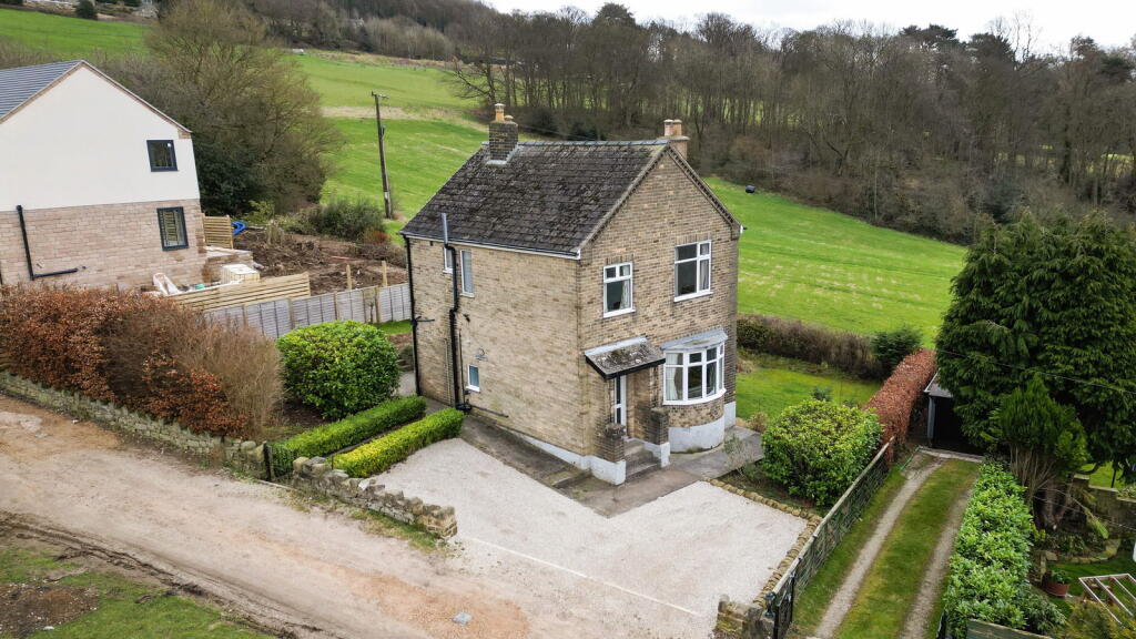 Main image of property: Thorncliffe Avenue, Darley Dale, DE4 2HU