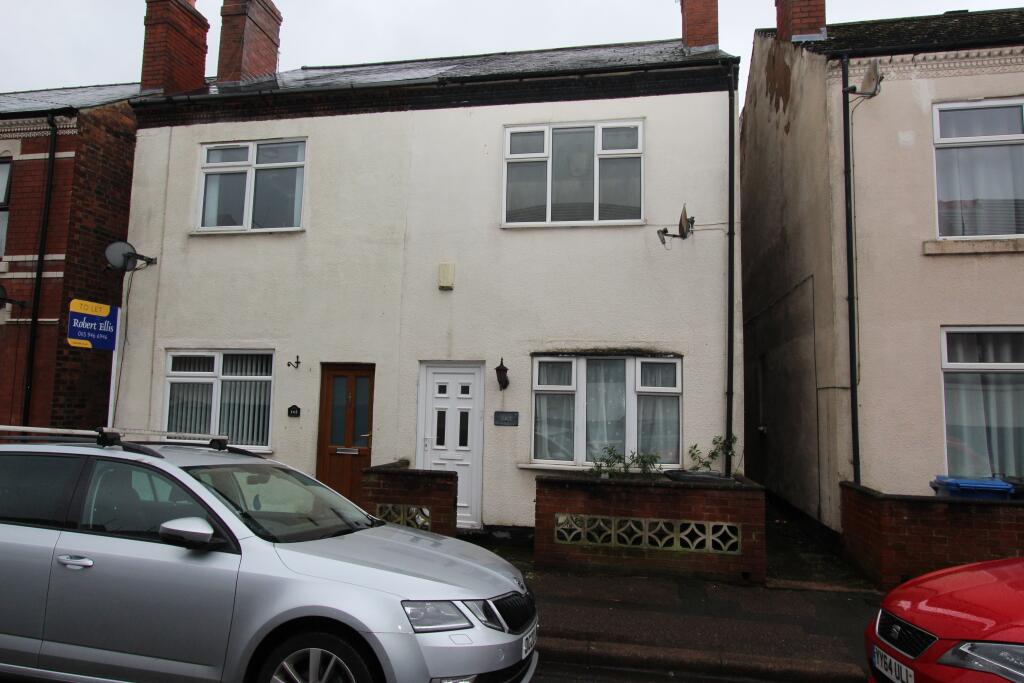 2 bedroom semi-detached house for rent in Bennett Street, Long Eaton, NG10