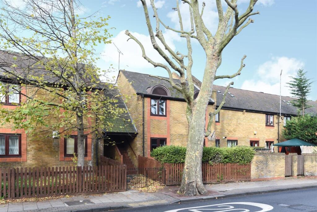 Main image of property: Isambard Place, Rotherhithe SE16