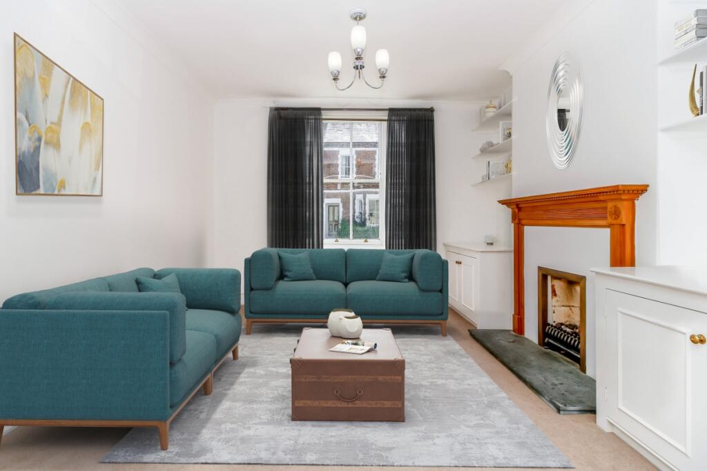 Main image of property: Walton Crescent, Oxford