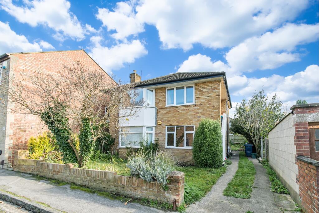 Main image of property: New High Street, Headington