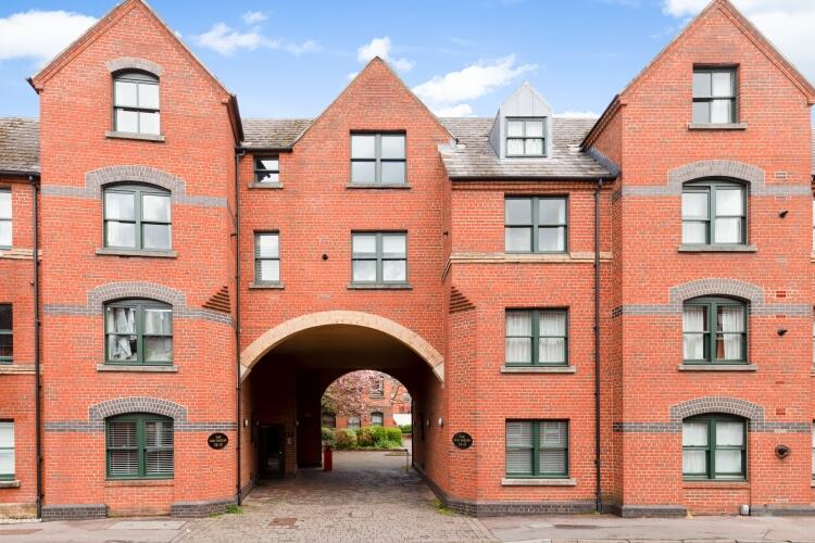 Main image of property: St Thomas St, Central Oxford