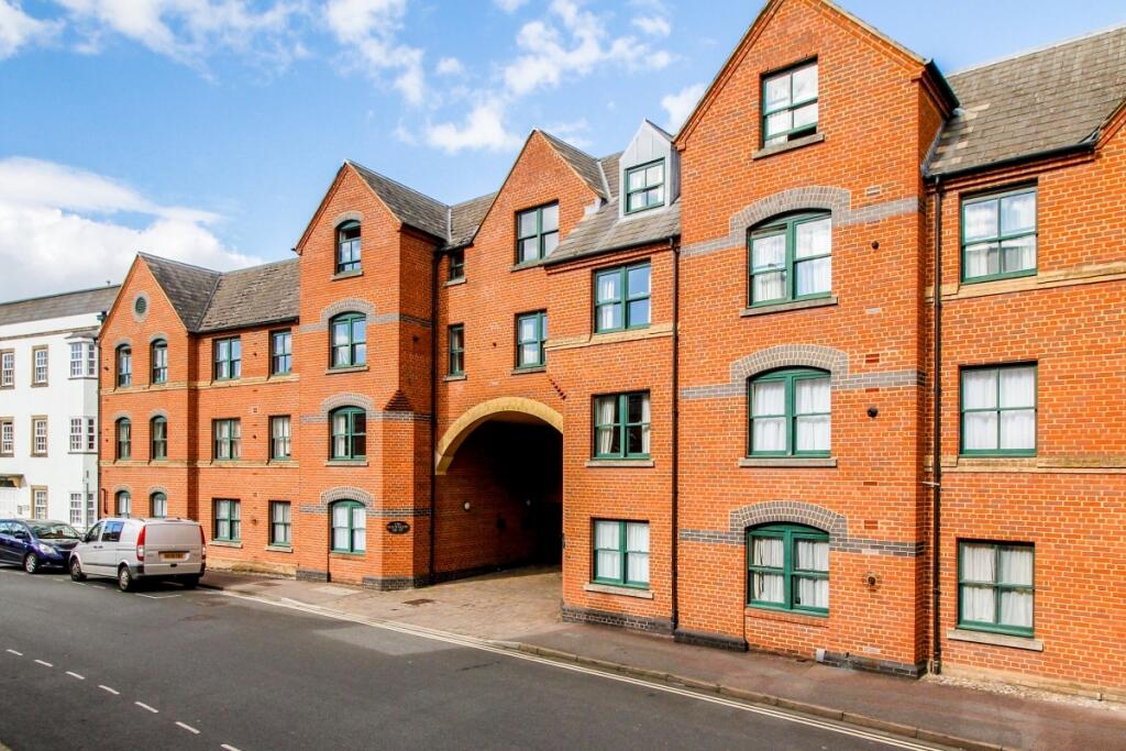 Main image of property: St Thomas St, Oxford