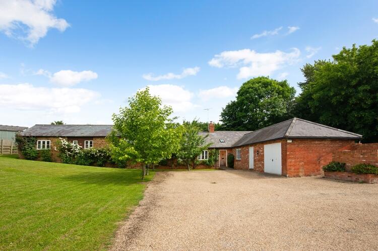 Main image of property: Warwick Road, Banbury