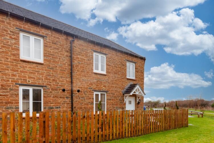 Main image of property: Keepers Close, Bodicote
