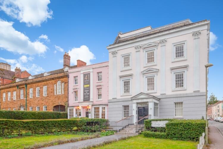 Main image of property: South Bar Street, Banbury