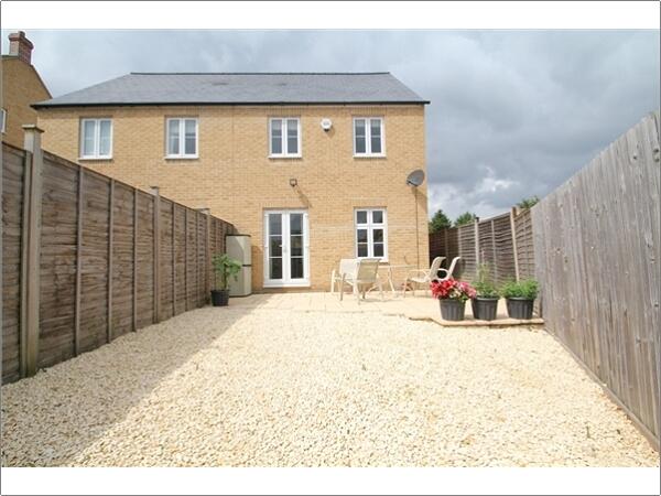 Main image of property: Stenter Square, Witney