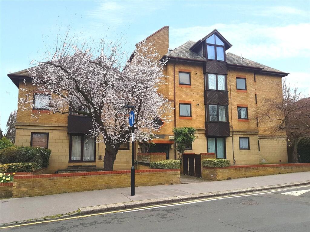 Main image of property: Park Hill Rise, Croydon, CR0