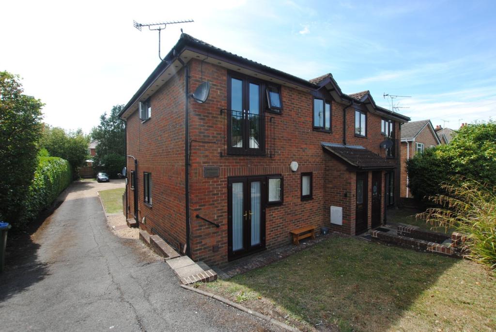 1 bedroom flat for sale in Woodmill Lane, Southampton, SO18