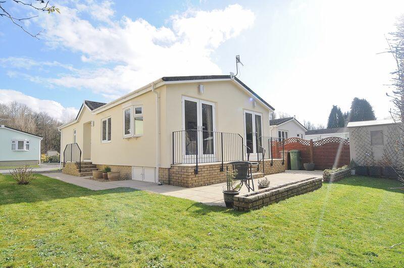 3 bedroom park home for sale in Leigham Manor Drive, Plymouth. Spacious 3 Bedroom Park Home in Gated Development. , PL6