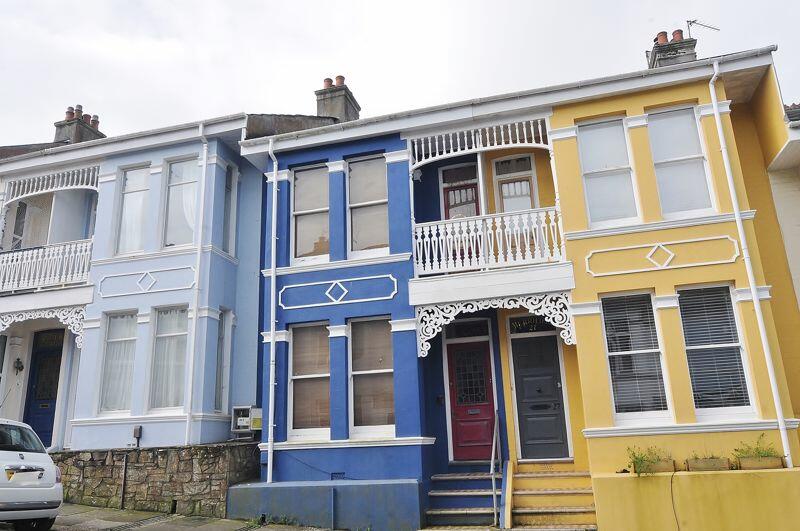 2 bedroom terraced house for sale in Durban Road, Plymouth. Two Double Bedroom Property in Peverell, PL3