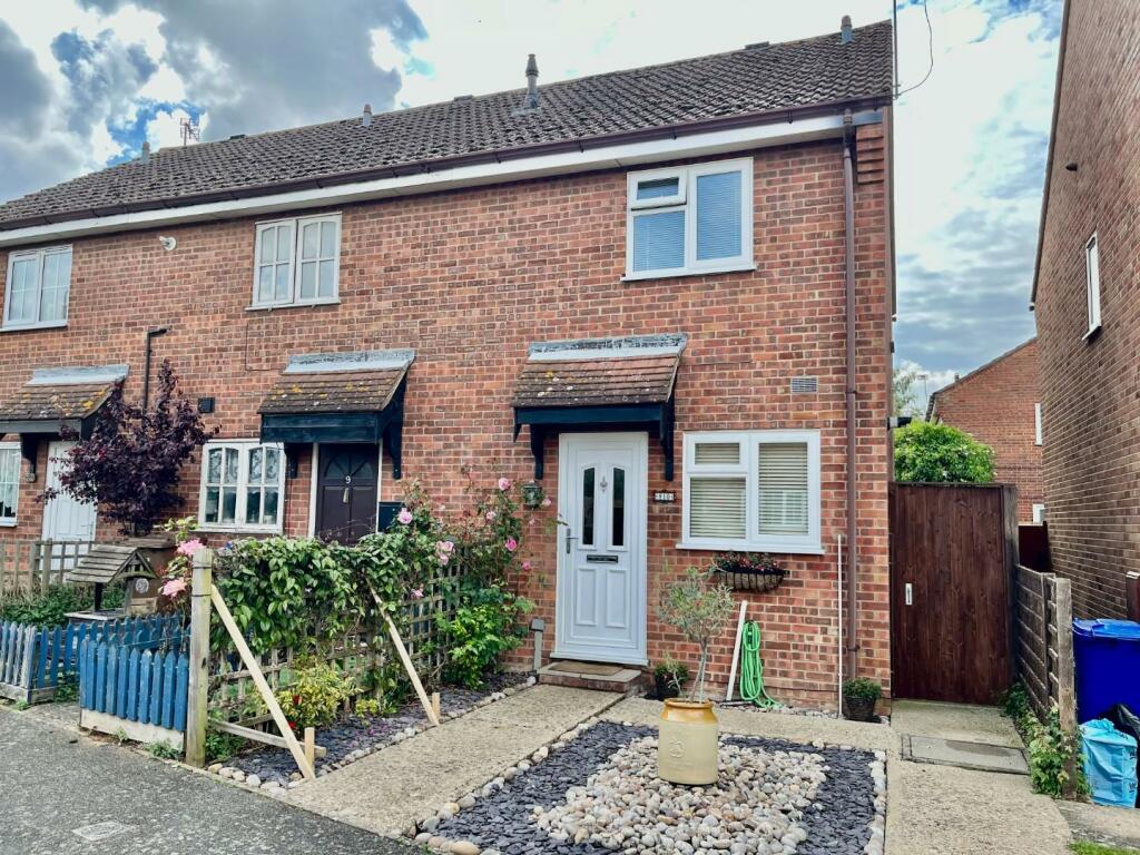 2 bedroom house for sale in Macpherson Robertson Way, Mildenhall, Bury