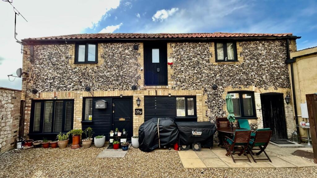 Main image of property: High Street, Lakenheath