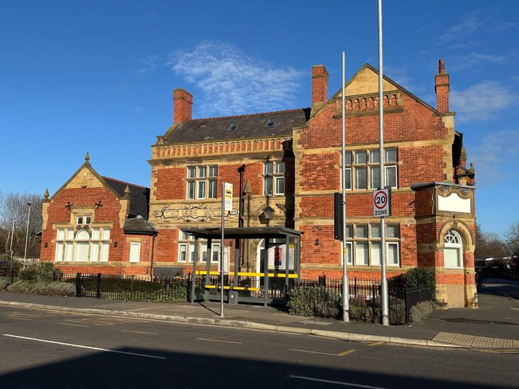 Main image of property: Park Bridge Close, Heaton Norris, Stockport
