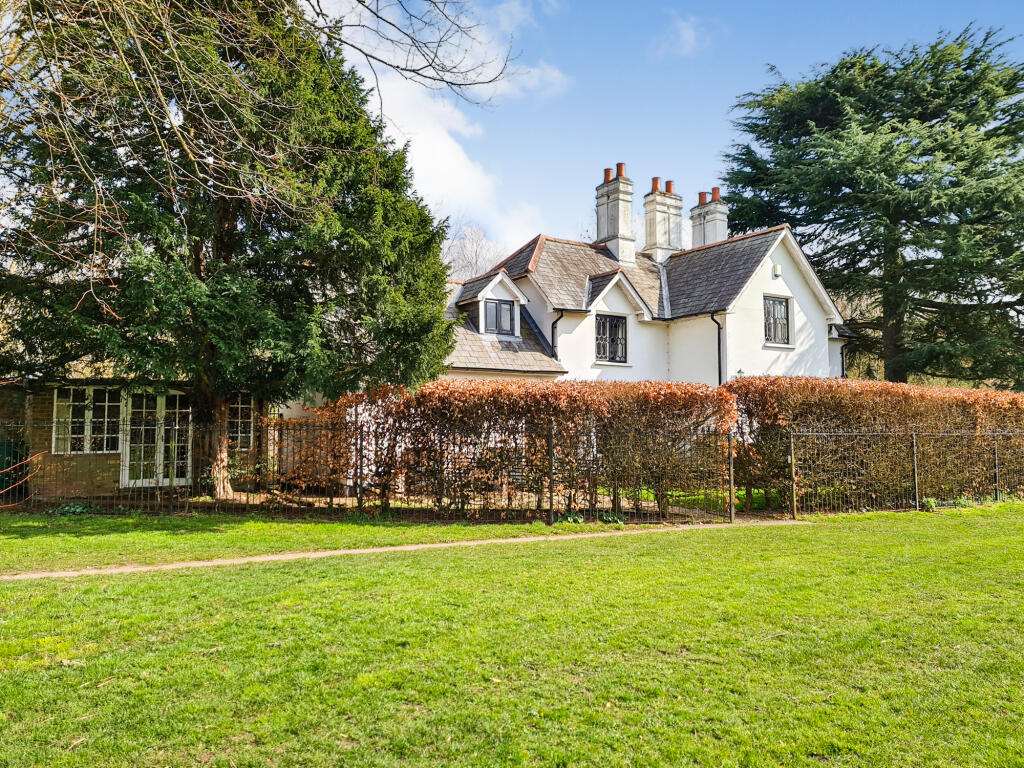 Main image of property: Laleham Park, Laleham