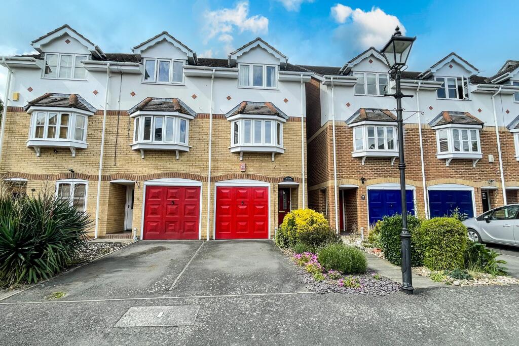 Main image of property: Wraysbury, Berkshire