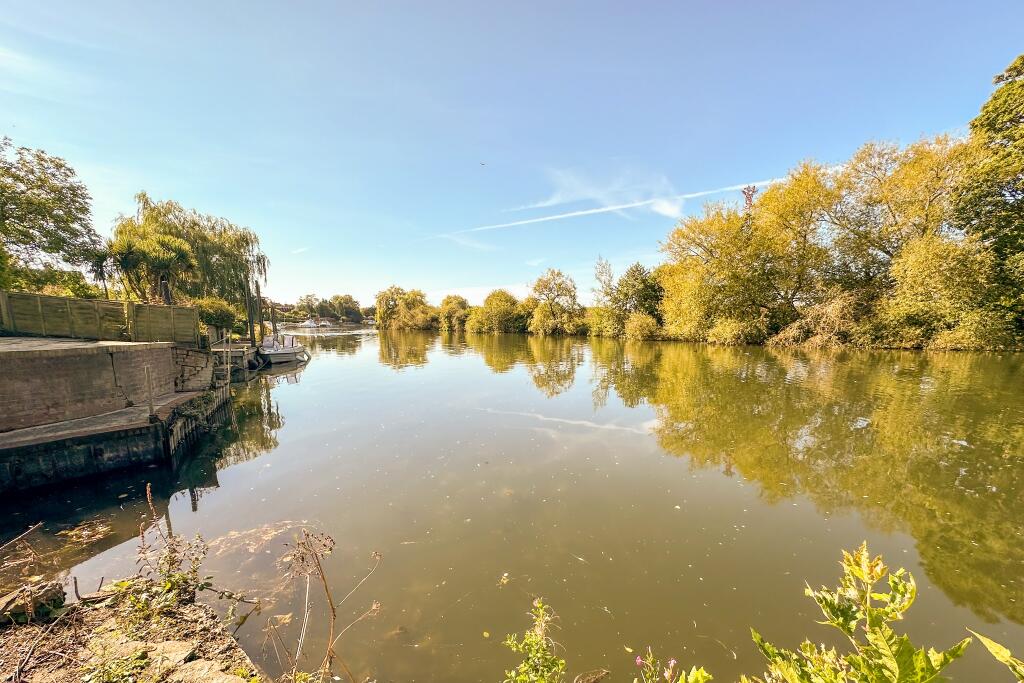 Main image of property: Riverside Plot - Wraysbury, Berkshire