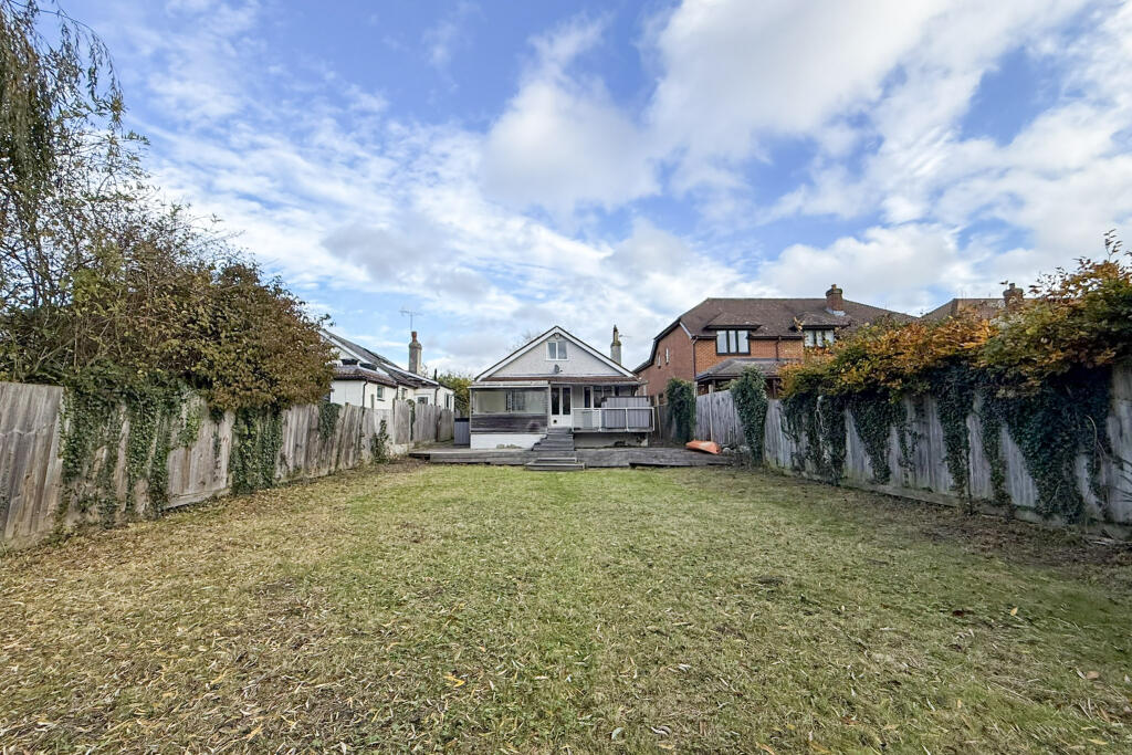 Main image of property: Wraysbury, Berkshire