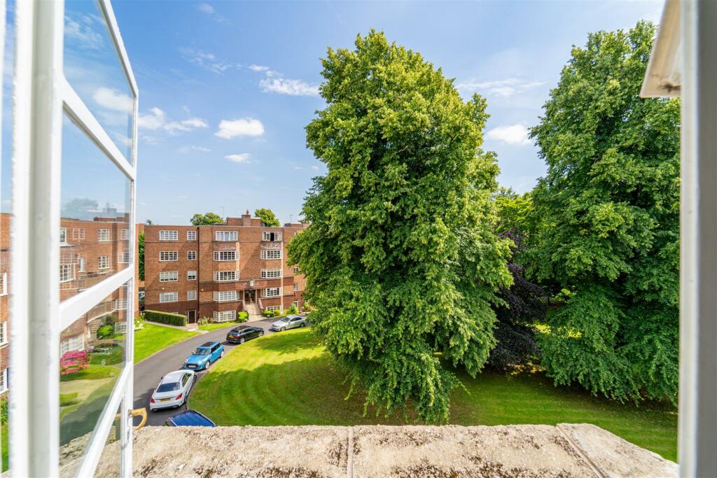 Additional property image - Viceroy Close, Edgbaston, Birmingham, B5