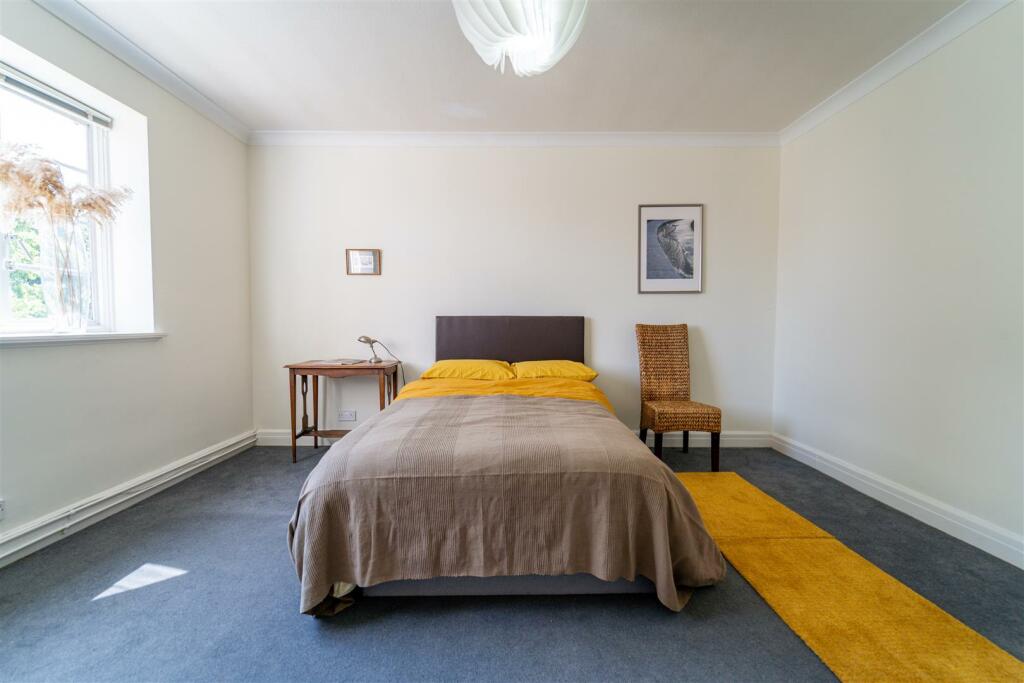 Additional property image - Viceroy Close, Edgbaston, Birmingham, B5