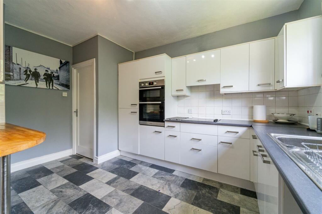 Additional property image - Viceroy Close, Edgbaston, Birmingham, B5