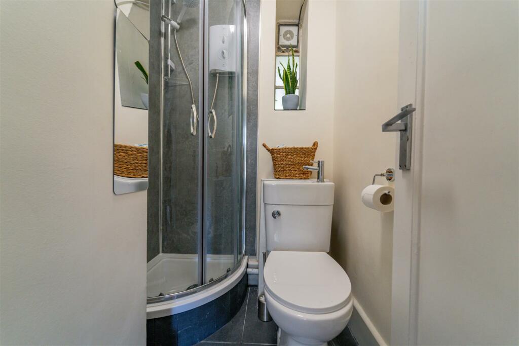 Additional property image - Viceroy Close, Edgbaston, Birmingham, B5