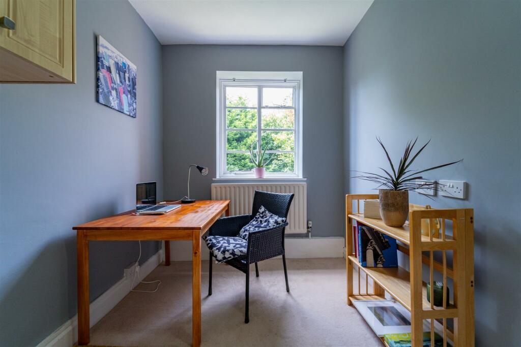 Additional property image - Viceroy Close, Edgbaston, Birmingham, B5
